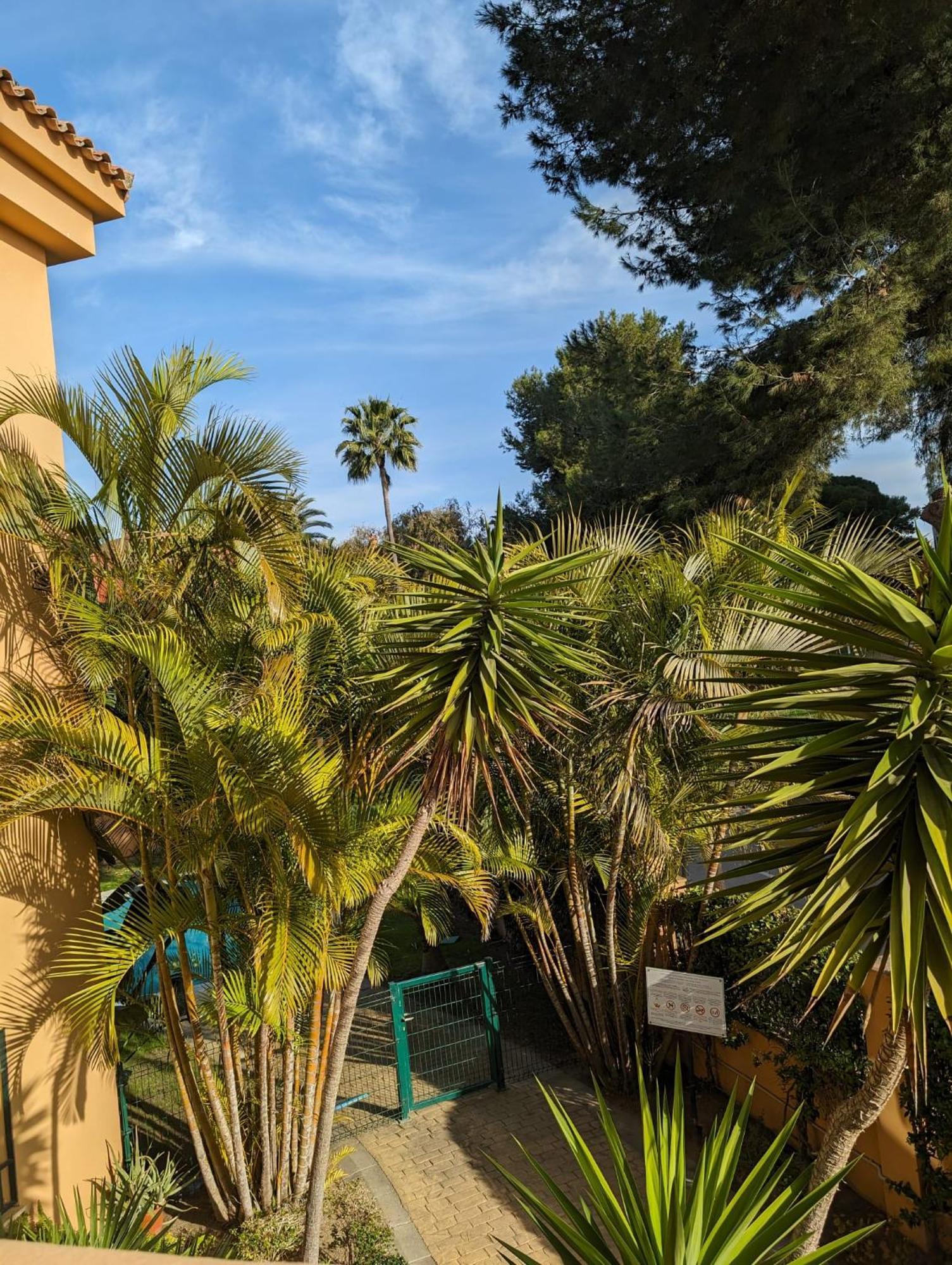 Marbella - Playa Alicate 2br holiday apartment Exteriör bild